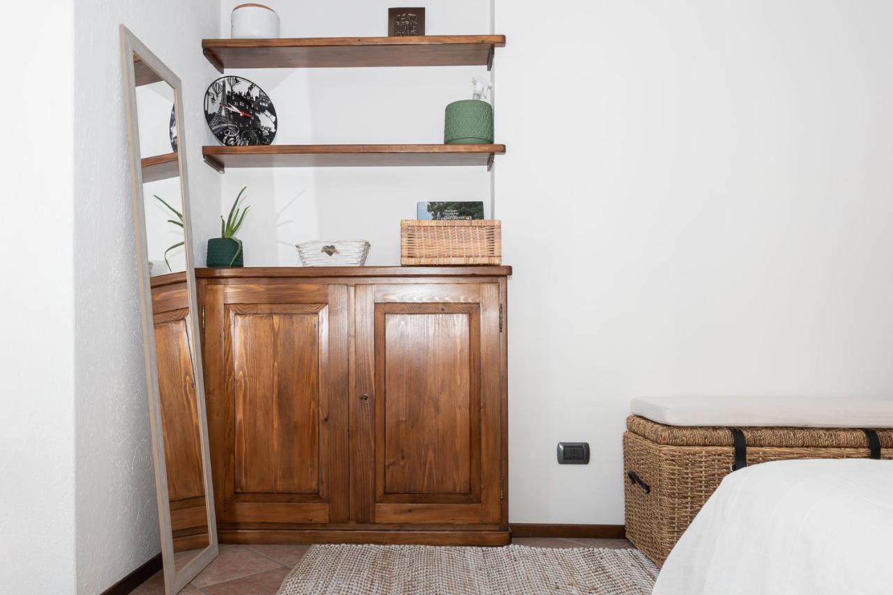 Cozy Studio In Old Town Apartment Como Exterior photo